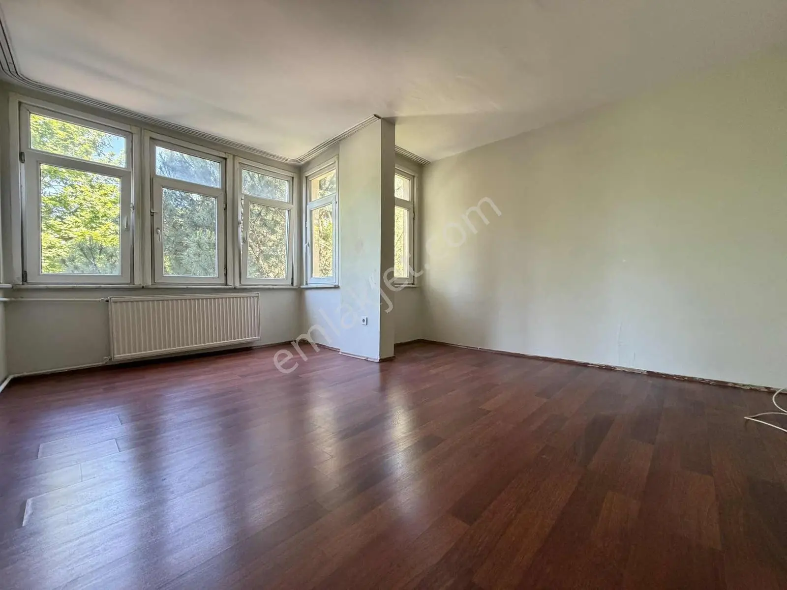 Çengelköy Ata 2 Sitesinde Dekorasyonlu 3+1 Kiralık Köşe Daire - Görsel 3