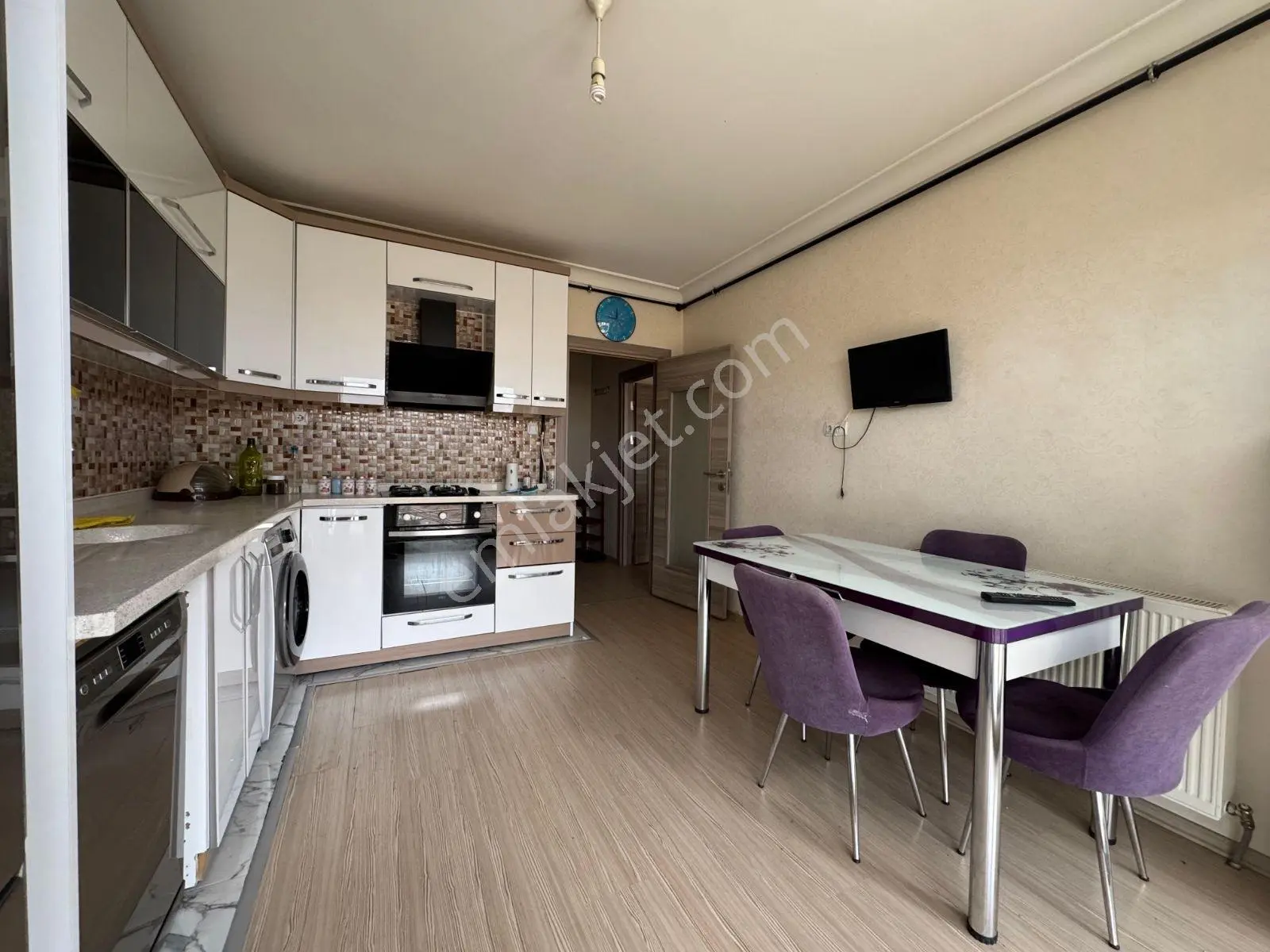 Etimesgut İstasyon Mah. 'nde 2+1 Dubleks Eşyalı Kiralık Daire