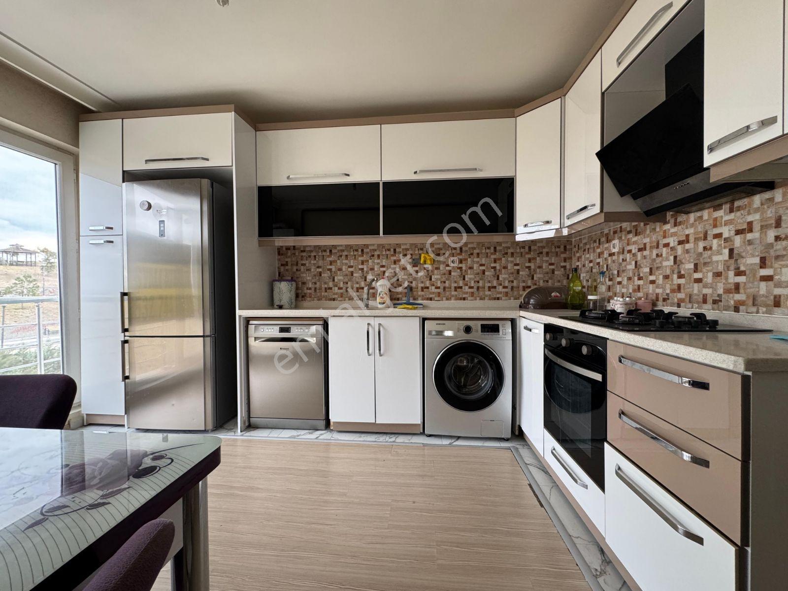 Etimesgut İstasyon Mah. 'nde 2+1 Dubleks Eşyalı Kiralık Daire - Görsel 4