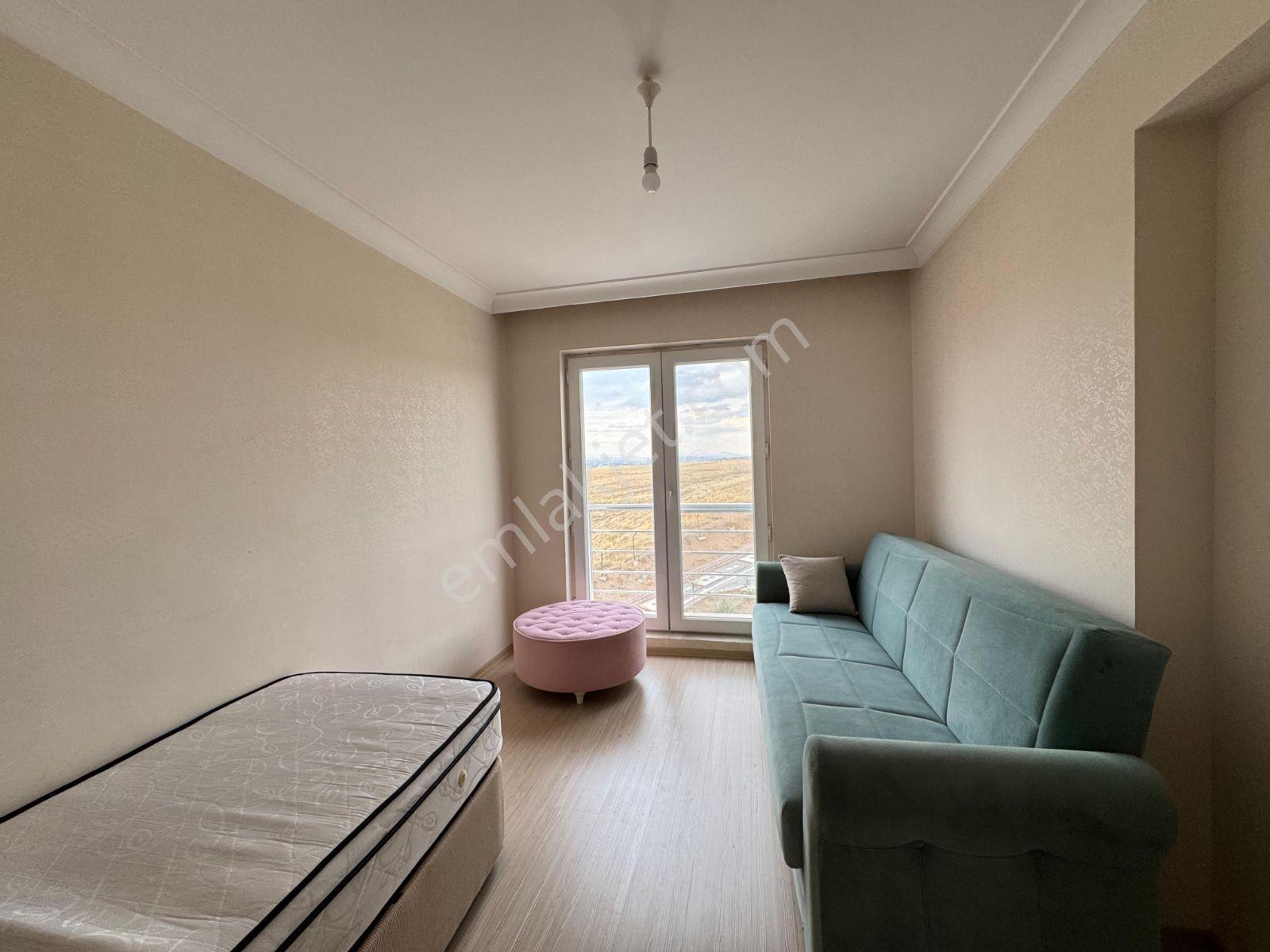 Etimesgut İstasyon Mah. 'nde 2+1 Dubleks Eşyalı Kiralık Daire - Görsel 32