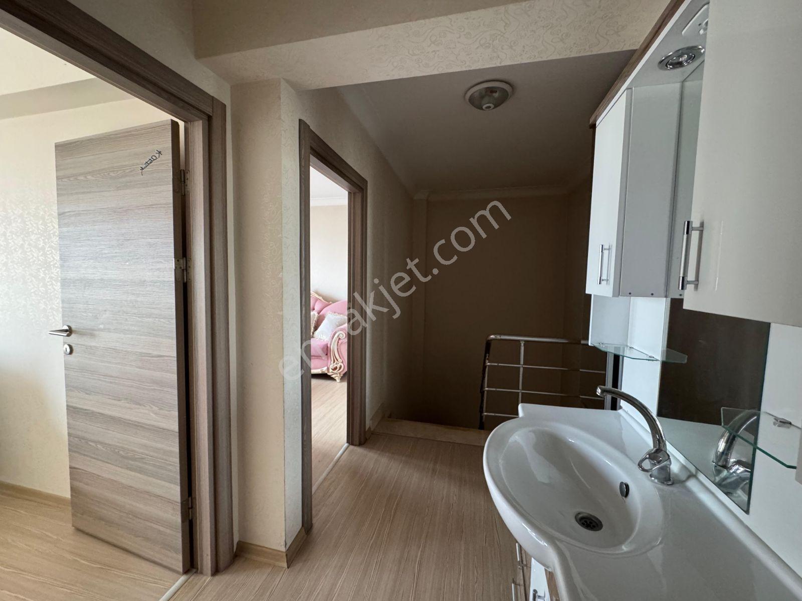 Etimesgut İstasyon Mah. 'nde 2+1 Dubleks Eşyalı Kiralık Daire - Görsel 23