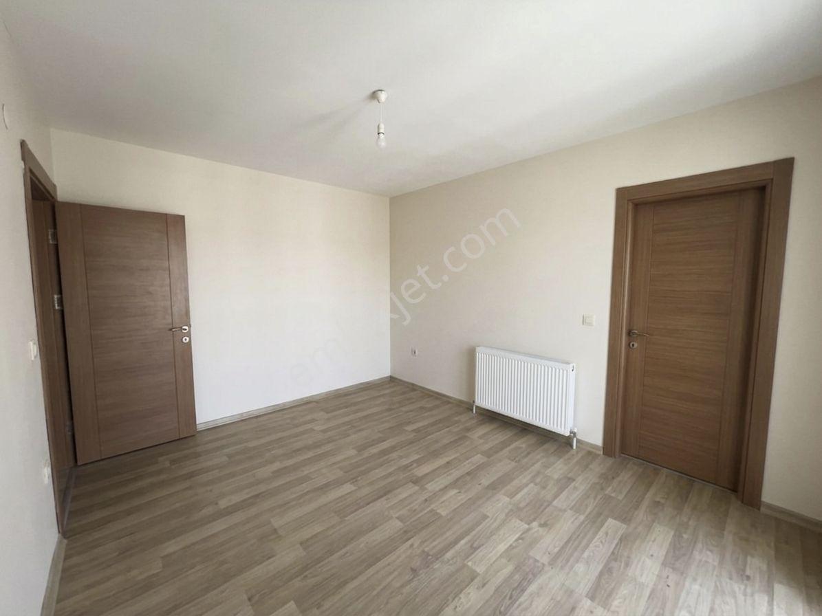 Yenikent Aneon Residence'ta Geniş Teraslı, Aileye Uygun Kiralık - Görsel 6