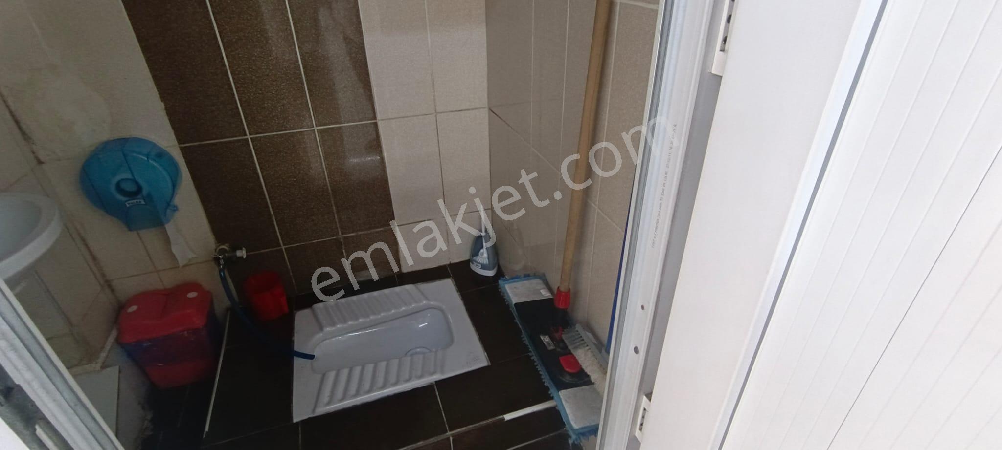 Kaçmaz Emlak'tan Derince 60 Evler'de Devren Kiralık Perdeci - Görsel 14