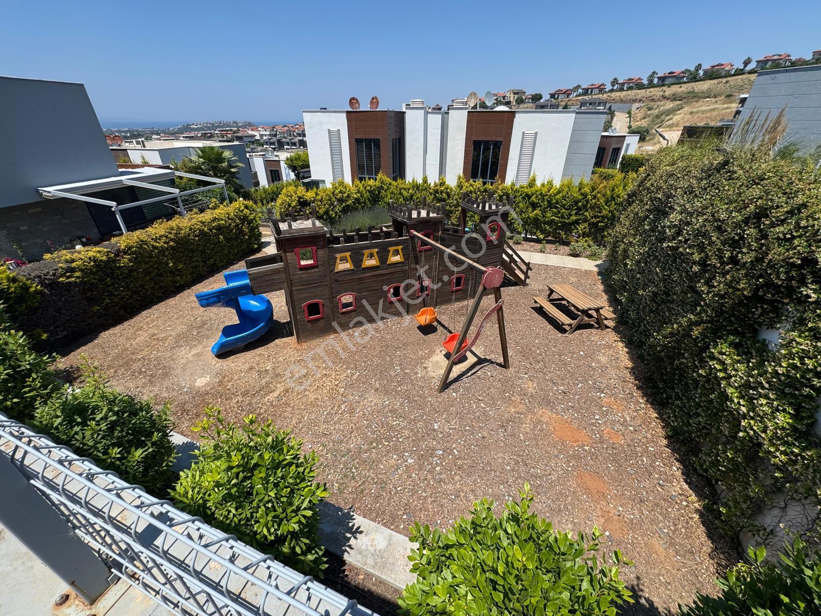 İzmir Güzelbahçe Güzelvadi Villaları Satılık 4+2 Tripleks Villa - Görsel 9
