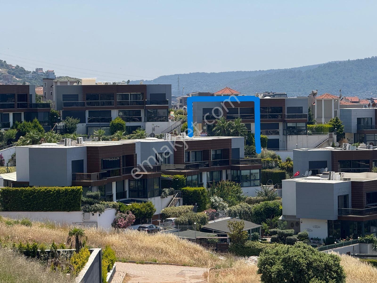İzmir Güzelbahçe Güzelvadi Villaları Satılık 4+2 Tripleks Villa - Görsel 2