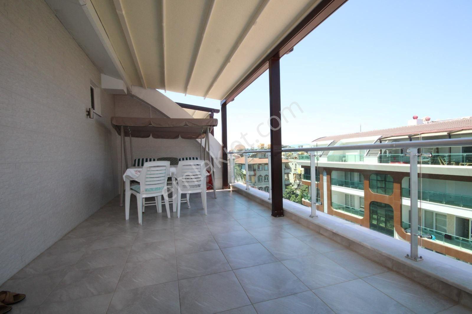 Alanya Cleopatra’da Denize 500 M Muhteşem Komplekste Full Eşyalı 3+1 Penthouse - Görsel 19