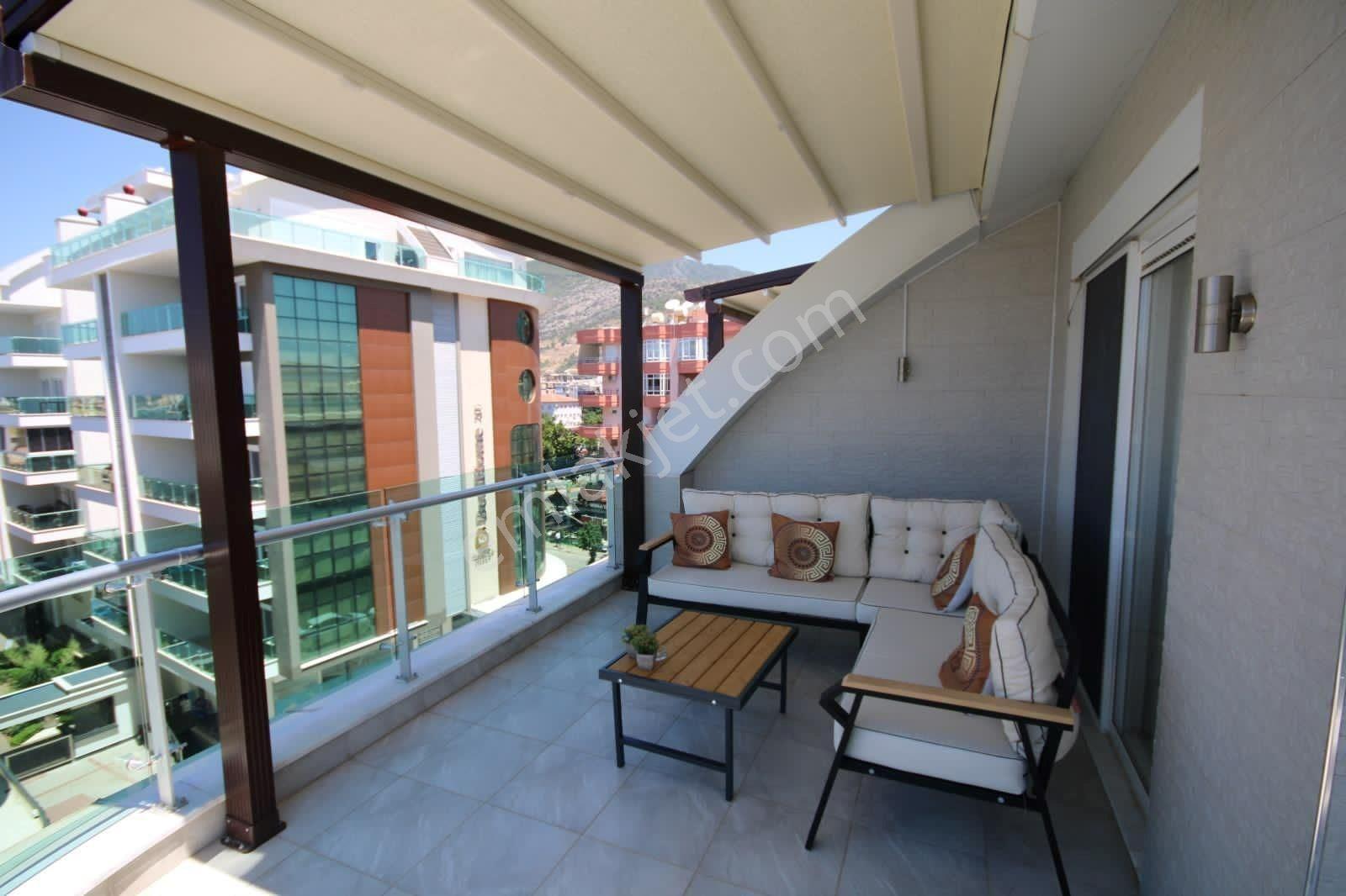 Alanya Cleopatra’da Denize 500 M Muhteşem Komplekste Full Eşyalı 3+1 Penthouse - Görsel 18