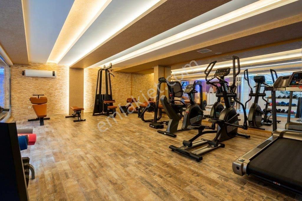 Alanya Cleopatra’da Denize 500 M Muhteşem Komplekste Full Eşyalı 3+1 Penthouse - Görsel 33