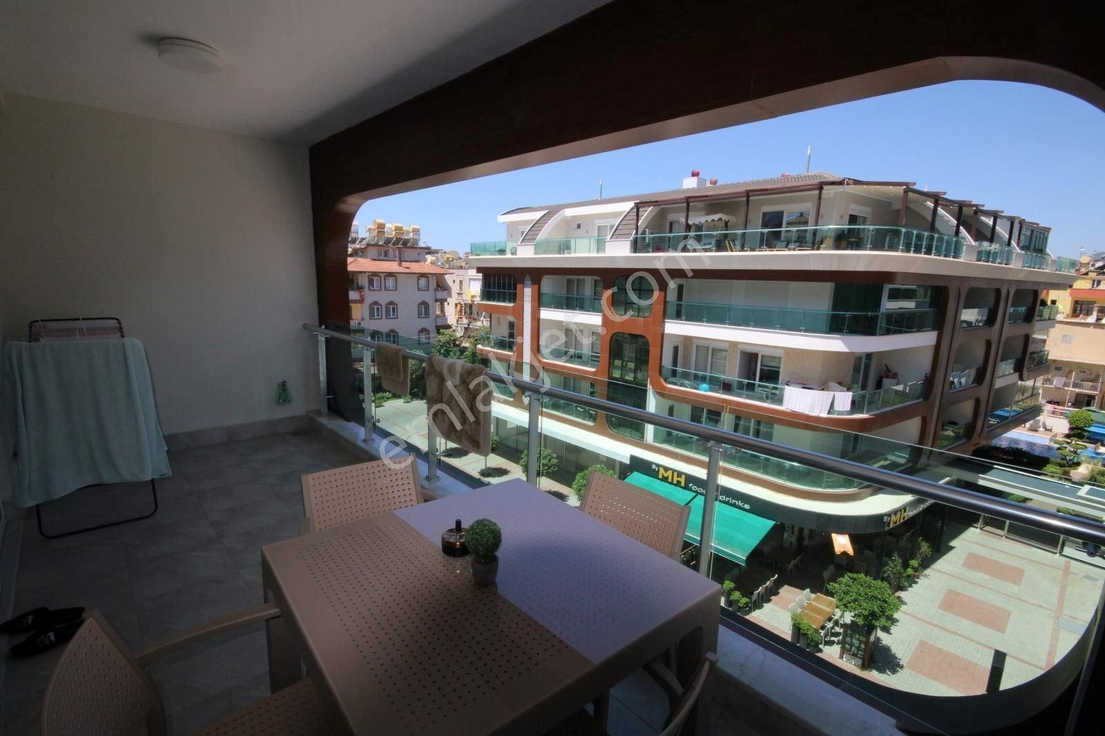 Alanya Cleopatra’da Denize 500 M Muhteşem Komplekste Full Eşyalı 3+1 Penthouse - Görsel 21