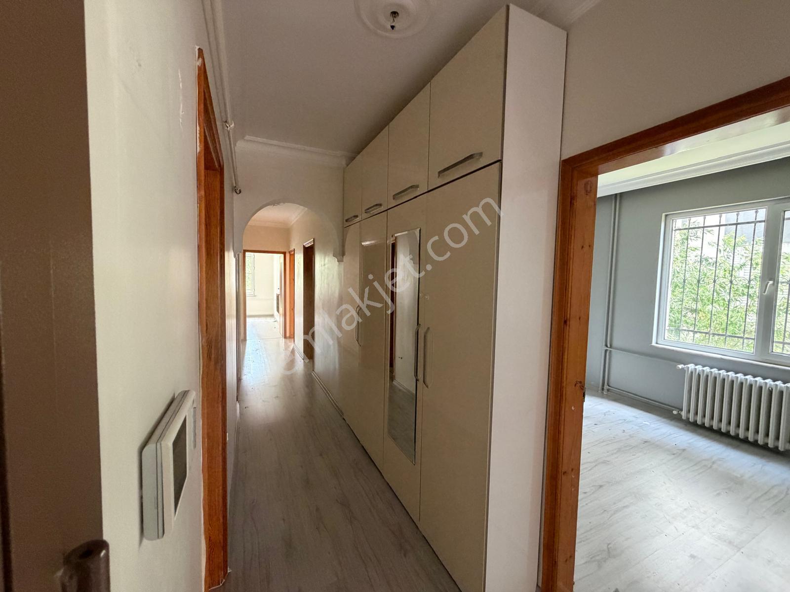 Cb King'den Bahçelievler Mah. Savaştepe Cad. 3+1 Kiralık Daire - Görsel 6
