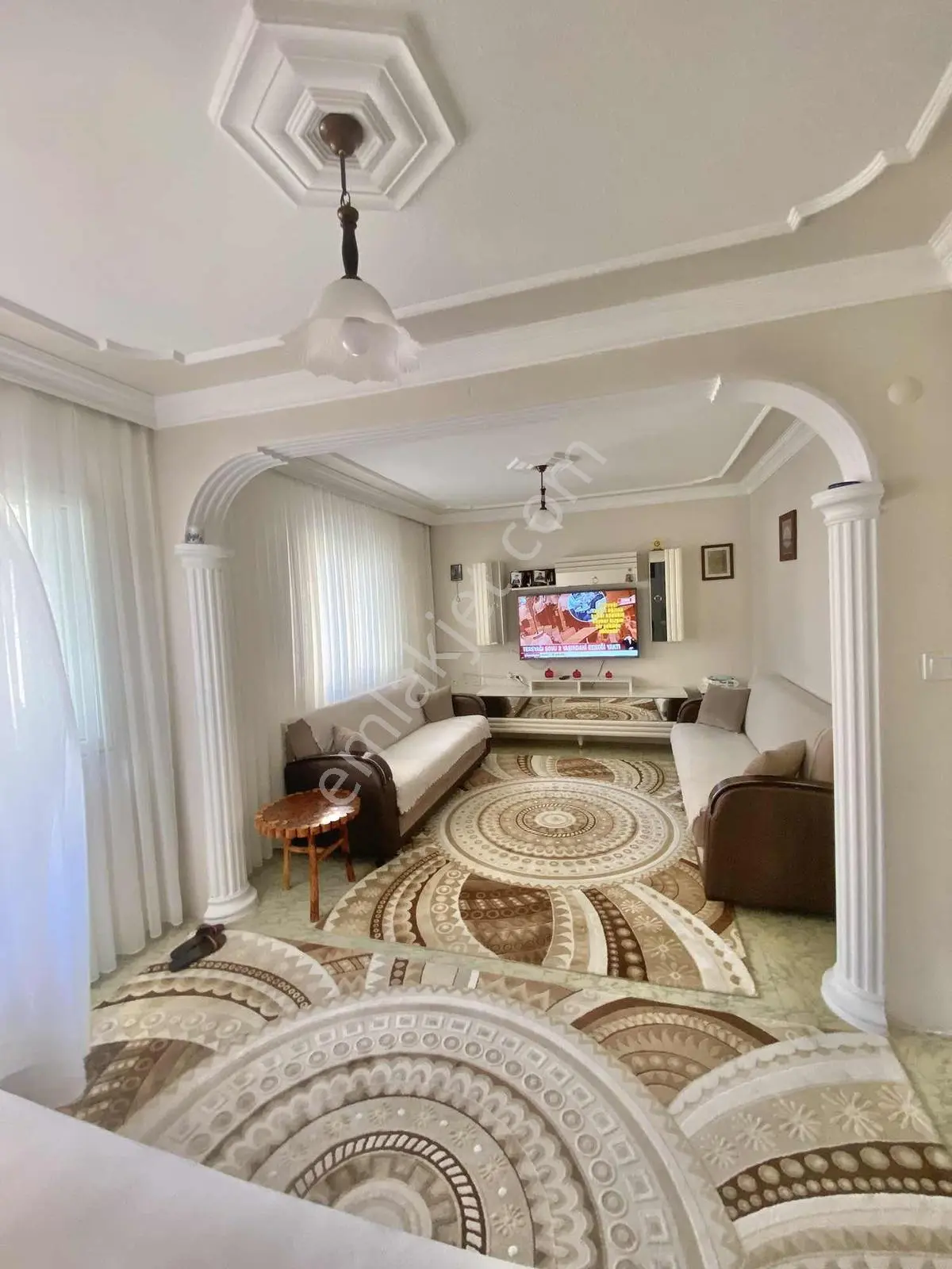 Biensten Bağlarbaşında 2+1 Bakımlı Satılık Daire
