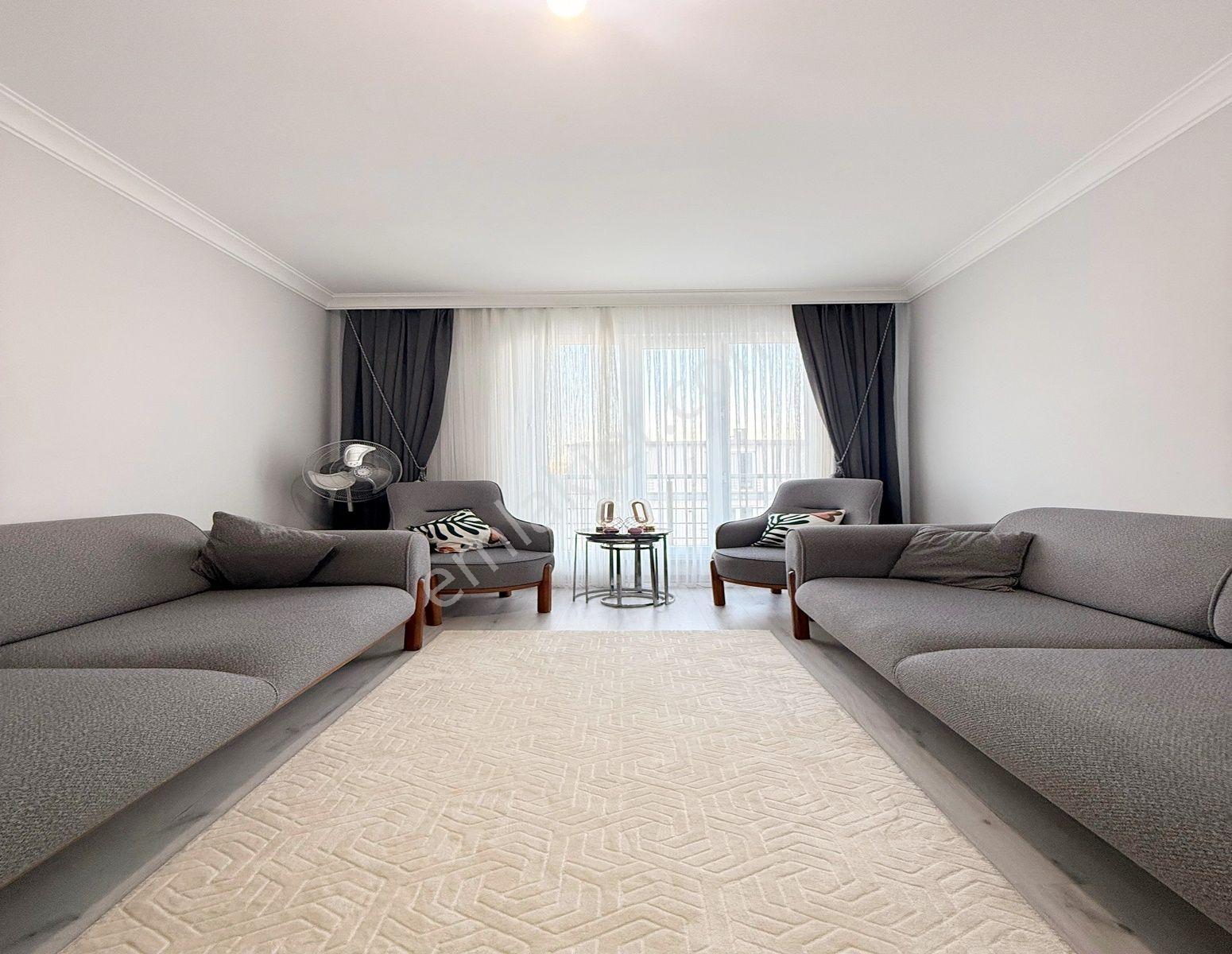 Güvenlikli Otoparklı Site İçi Metrobüse Yakın 2+1 Acil Satılık Daire - Görsel 22
