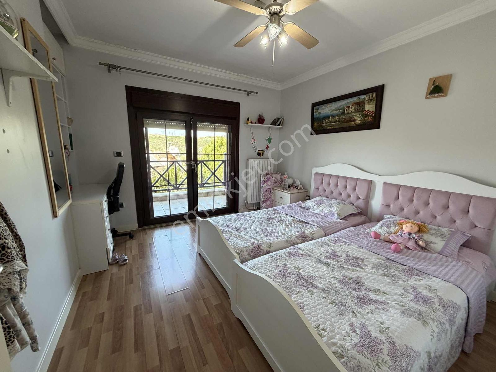 Bahçeşehir Boğazköy'de Satılık Fırsat Villa - Görsel 6