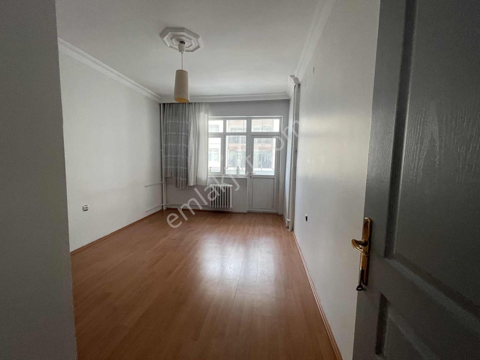 Kaçırılmaz Fırsat!! Salon Bağımsız Asansörlü Ön Cephe Yapılı - Görsel 5