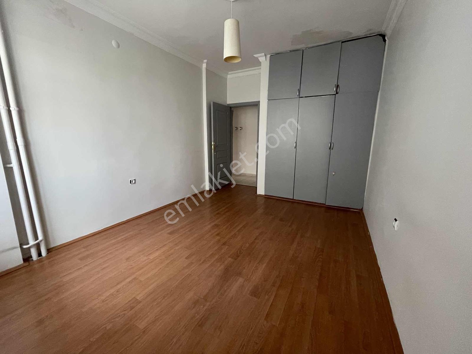 Kaçırılmaz Fırsat!! Salon Bağımsız Asansörlü Ön Cephe Yapılı - Görsel 3