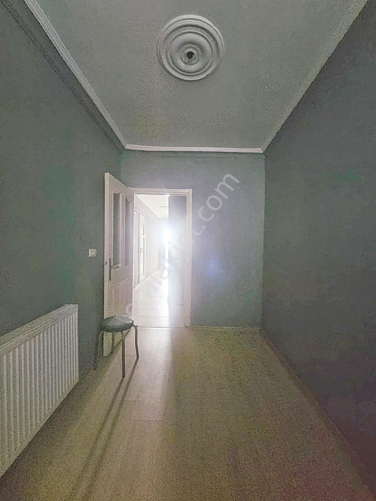 Cadde34 Yapıdan Talatpaşada Kiralık 2+1 Bahçeli Bahçe Katı !! - Görsel 7