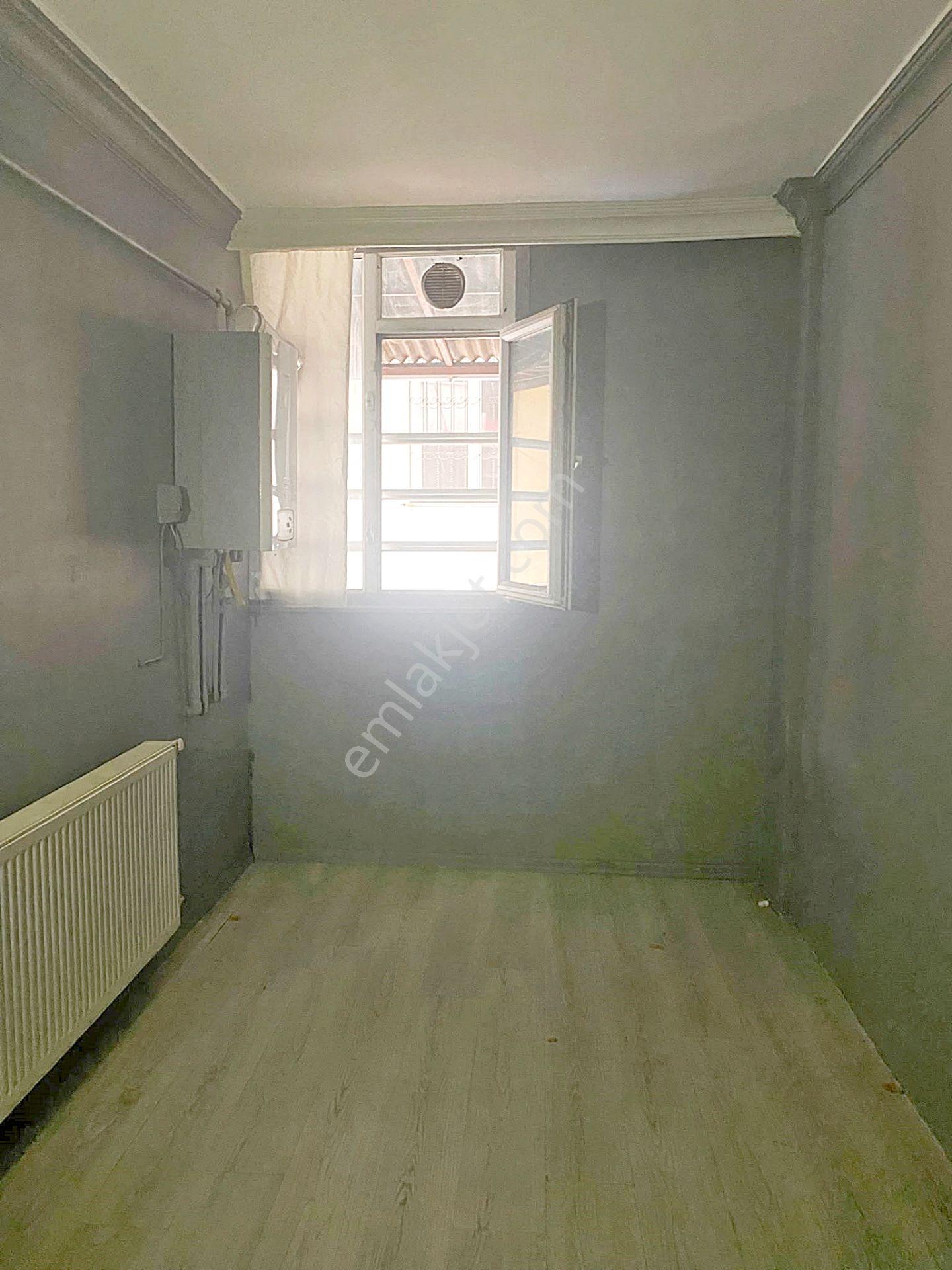 Cadde34 Yapıdan Talatpaşada Kiralık 2+1 Bahçeli Bahçe Katı !! - Görsel 24