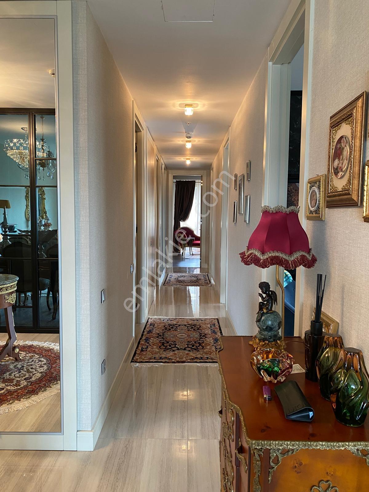 Santra Sitesi'nde Lüks Yapılı 4,5+1 Satılık Daire - Görsel 29