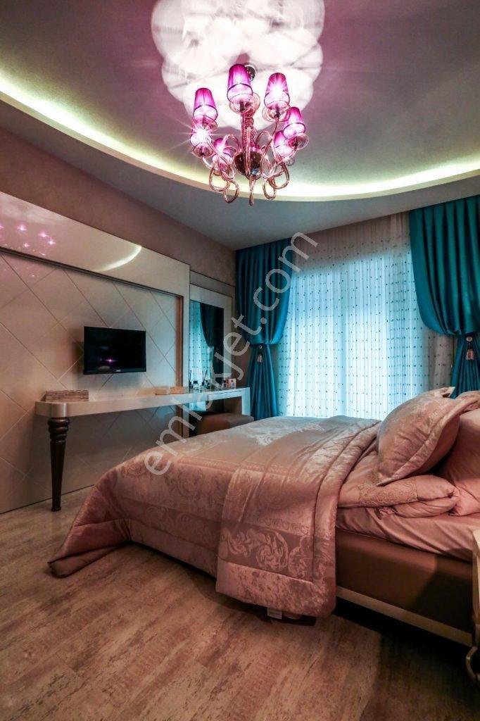 Seyri Şahane Konutlarında Ön Peyzaj Cephe Lüx 4+1 Kiralık - Görsel 55