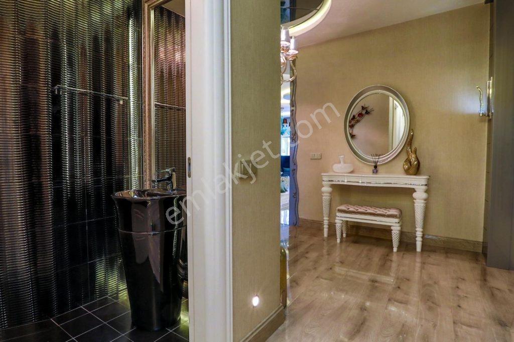 Seyri Şahane Konutlarında Ön Peyzaj Cephe Lüx 4+1 Kiralık - Görsel 41