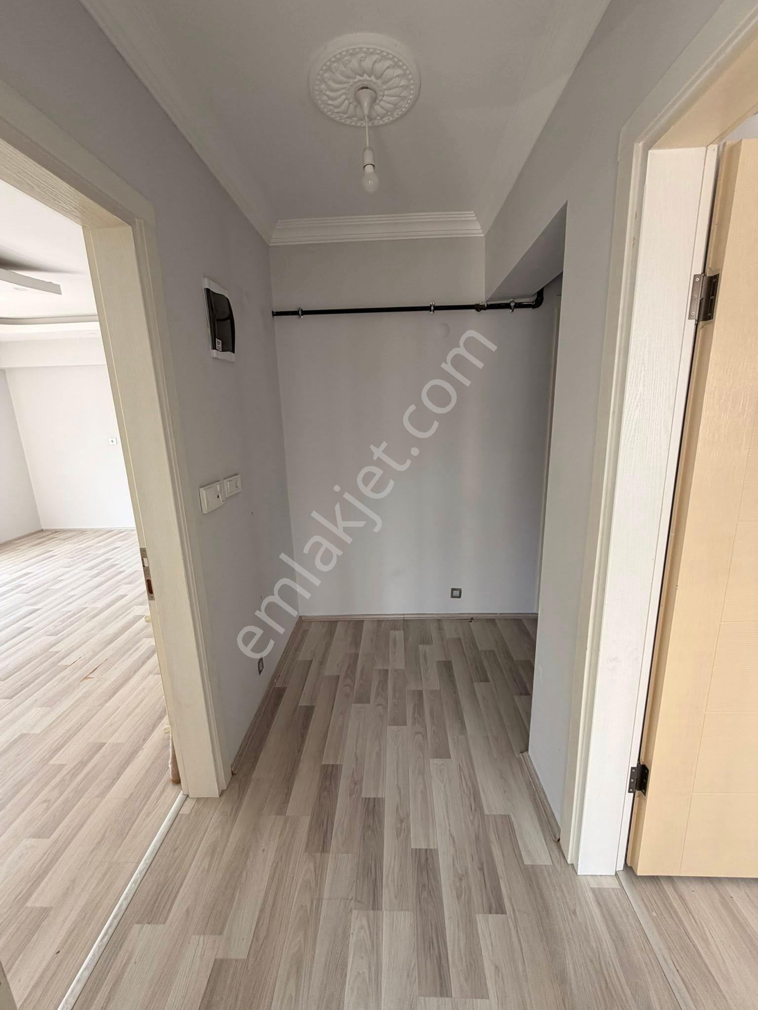 Aydın / Nazilli – Yeşilmahalle’de Kiralık 2+1 Daire - Görsel 3