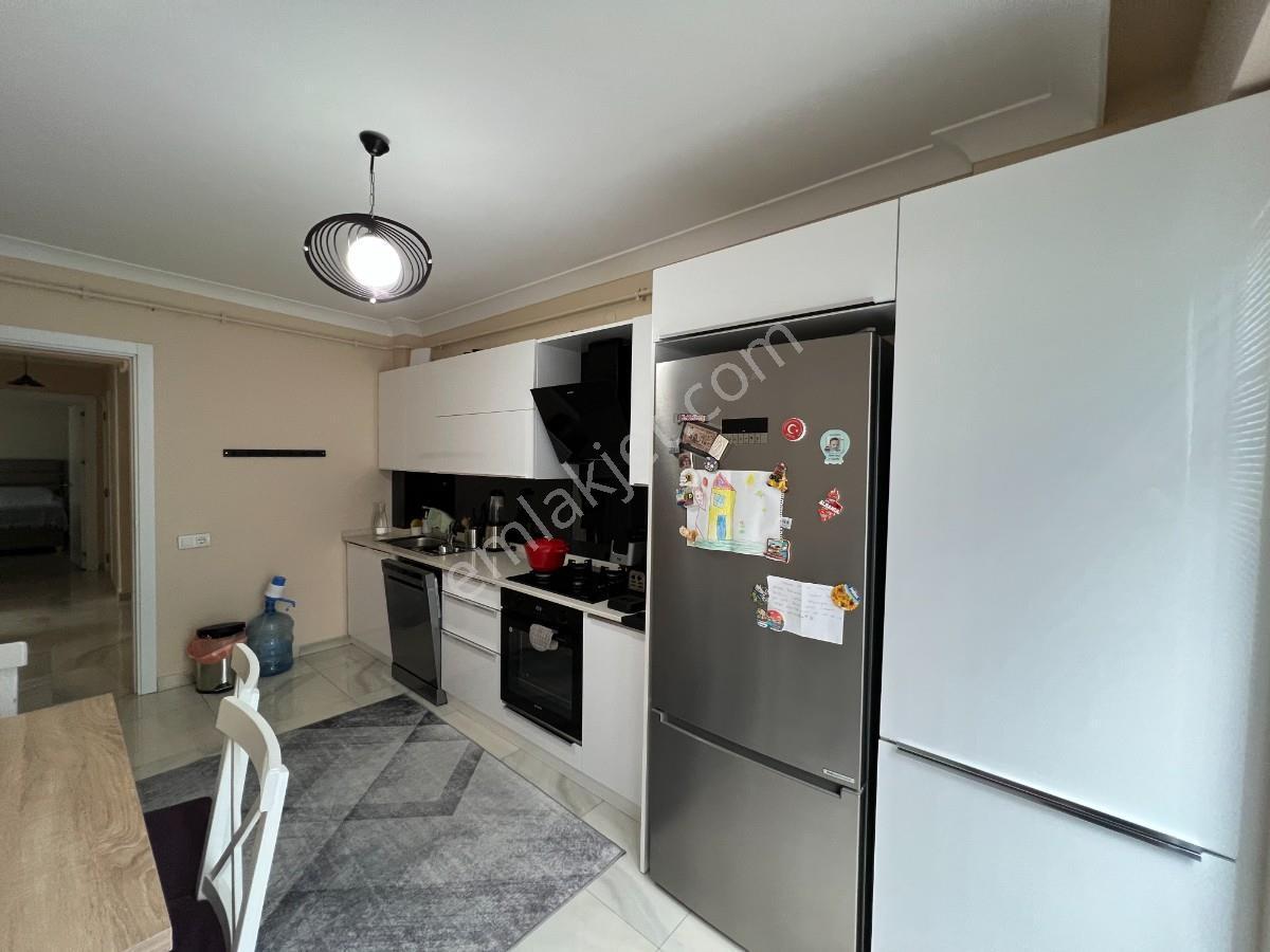 Sakarya Serdivan Köprübaşı Mah. Site İçerisi Ara Kat Geniş 2+1 - Görsel 12