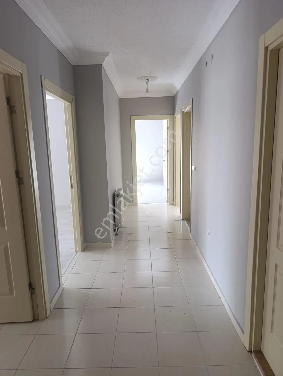 Yükseltepe Mah Kiralık 2+1 Site İçinde Güvenlikli Geniş Ferah Daire - Görsel 2