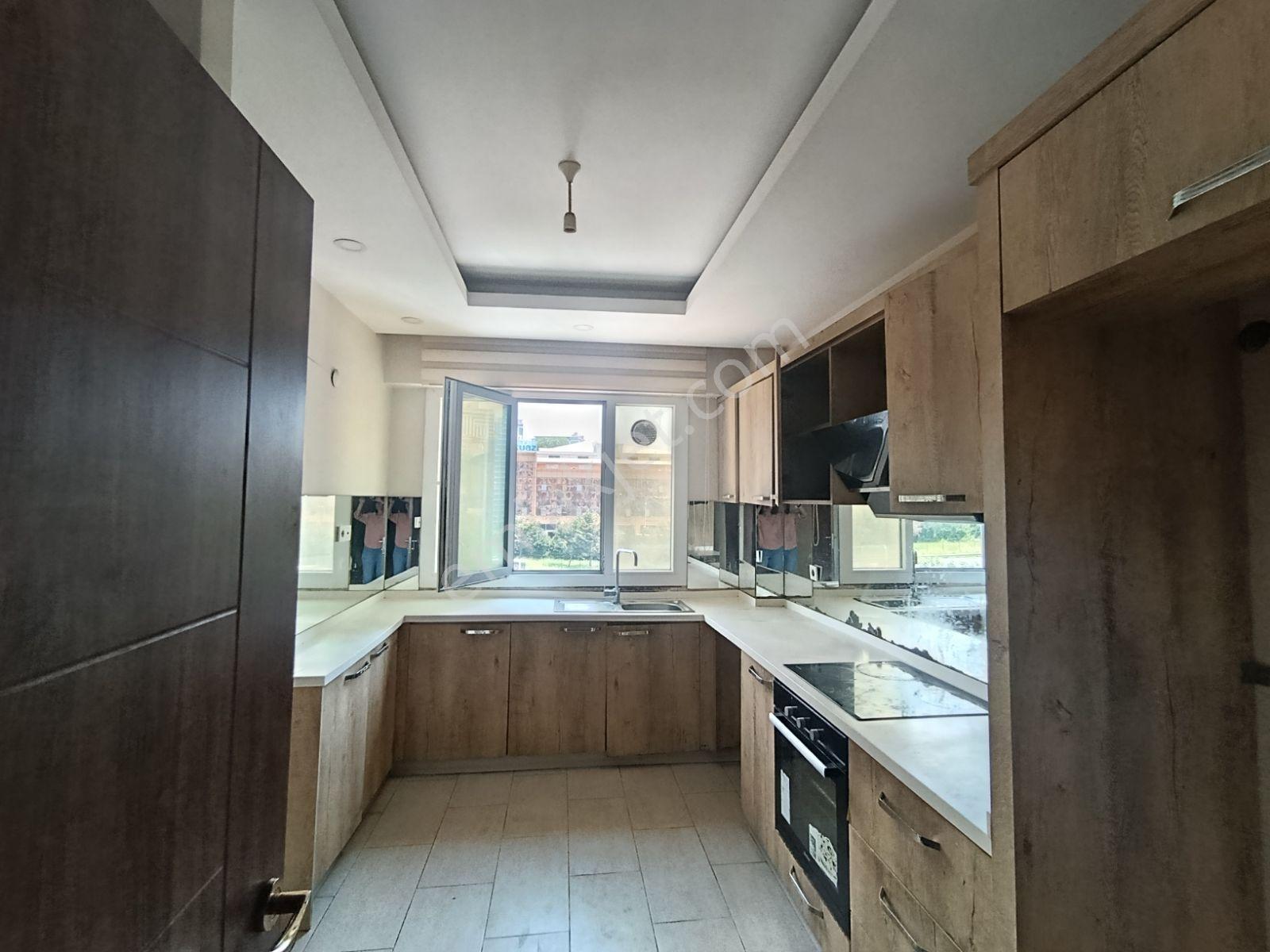 Hemen Taşın!!! Esenyurt 3+1 Venüs Residence Satılık Boş Daire - Görsel 4