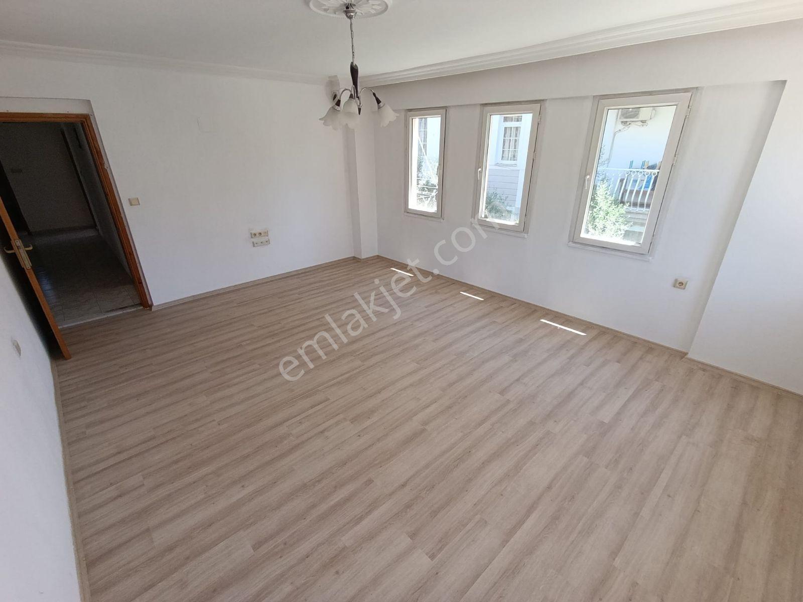 Tuzla Mahallesınde Ara Kat Kapalı Mutfak 3+1 Kiralık Daire - Görsel 25