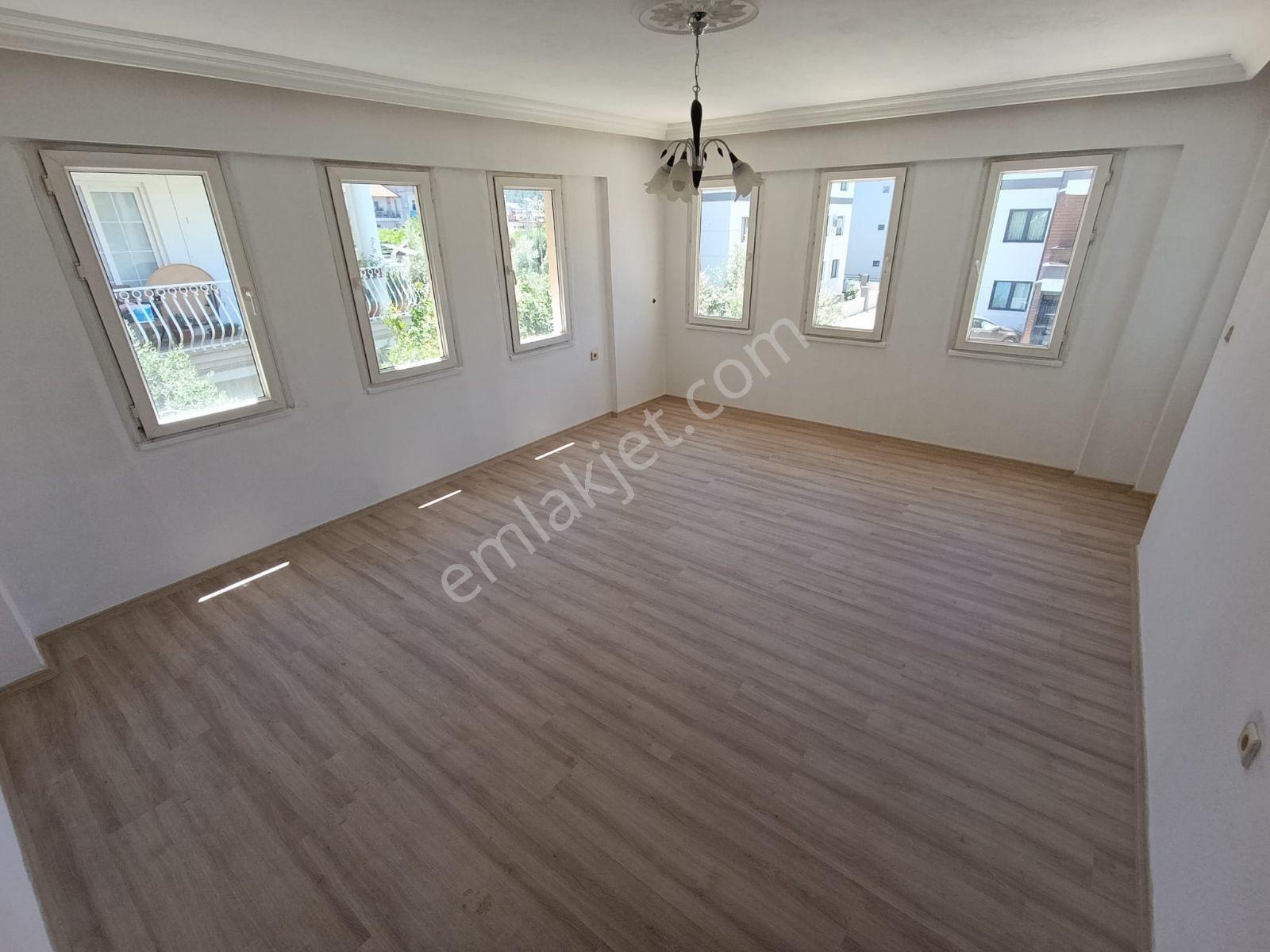 Tuzla Mahallesınde Ara Kat Kapalı Mutfak 3+1 Kiralık Daire - Görsel 27