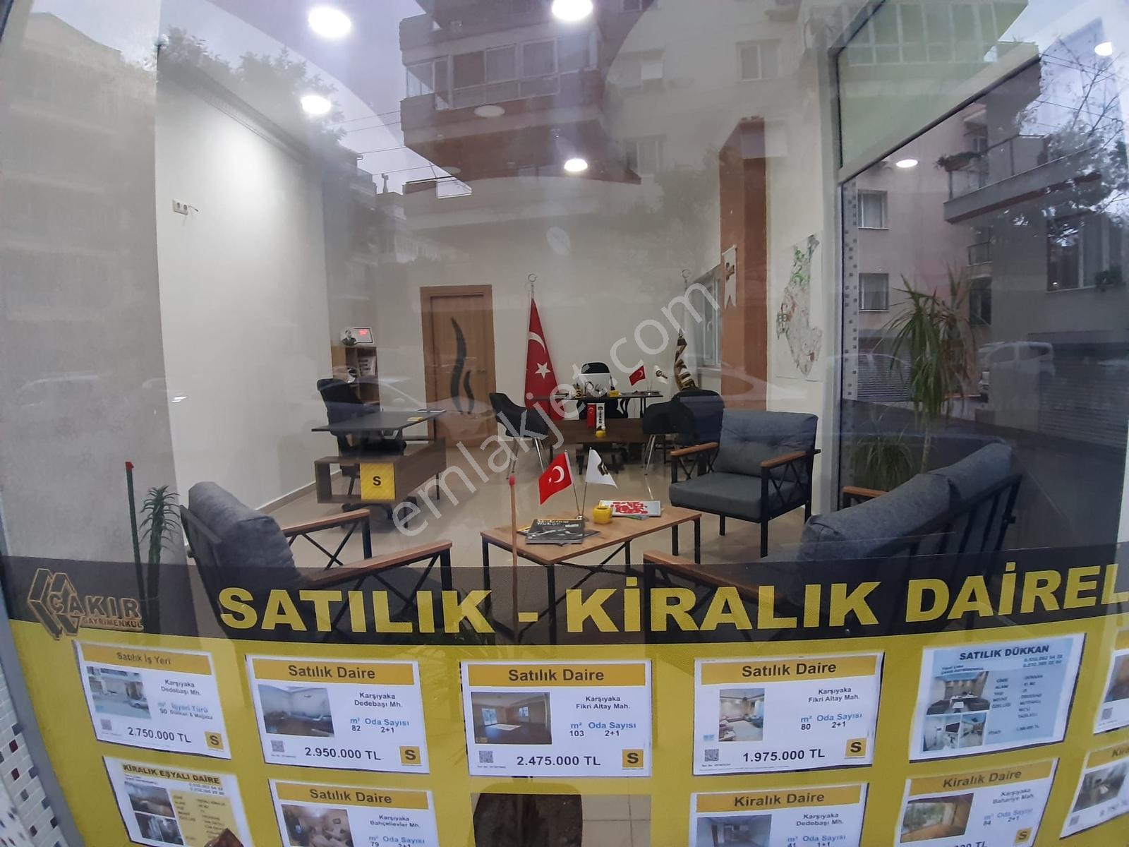 Didim, Akyeniköy, Bozsekide Satılık 301 M2 Arsa, Çakırdan