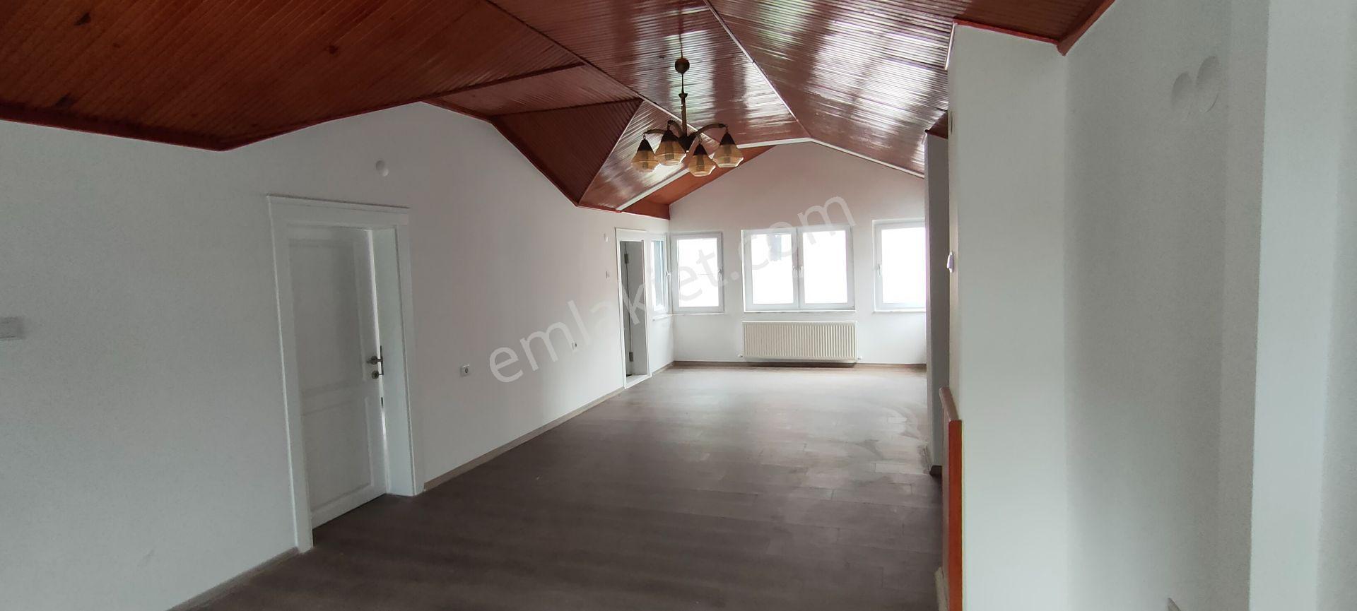 Atakent Villarında Satılık Sıfır Yapım Müstakil Villa - Görsel 35