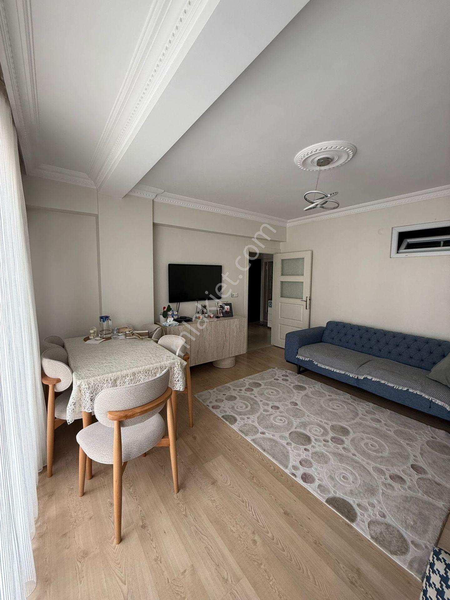 Cerrahpaşa Emlaktan Turgut Özal Caddesinde 2+1 Kiralık Daire - Görsel 11