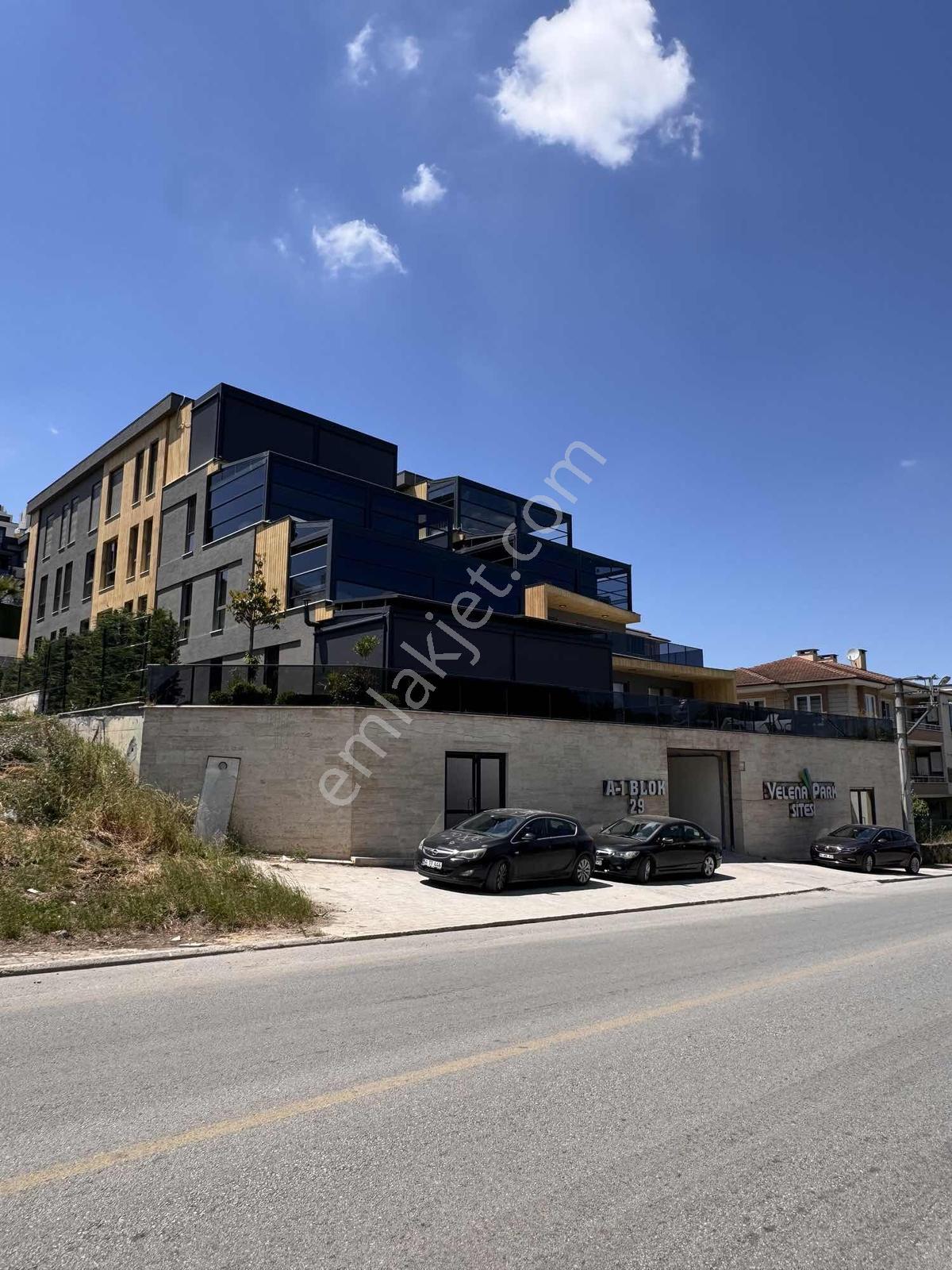 Velena Park Sitesi Asansr. K.otopark 70m2 Bahçe 5+1 280 M2 Daire - Görsel 4