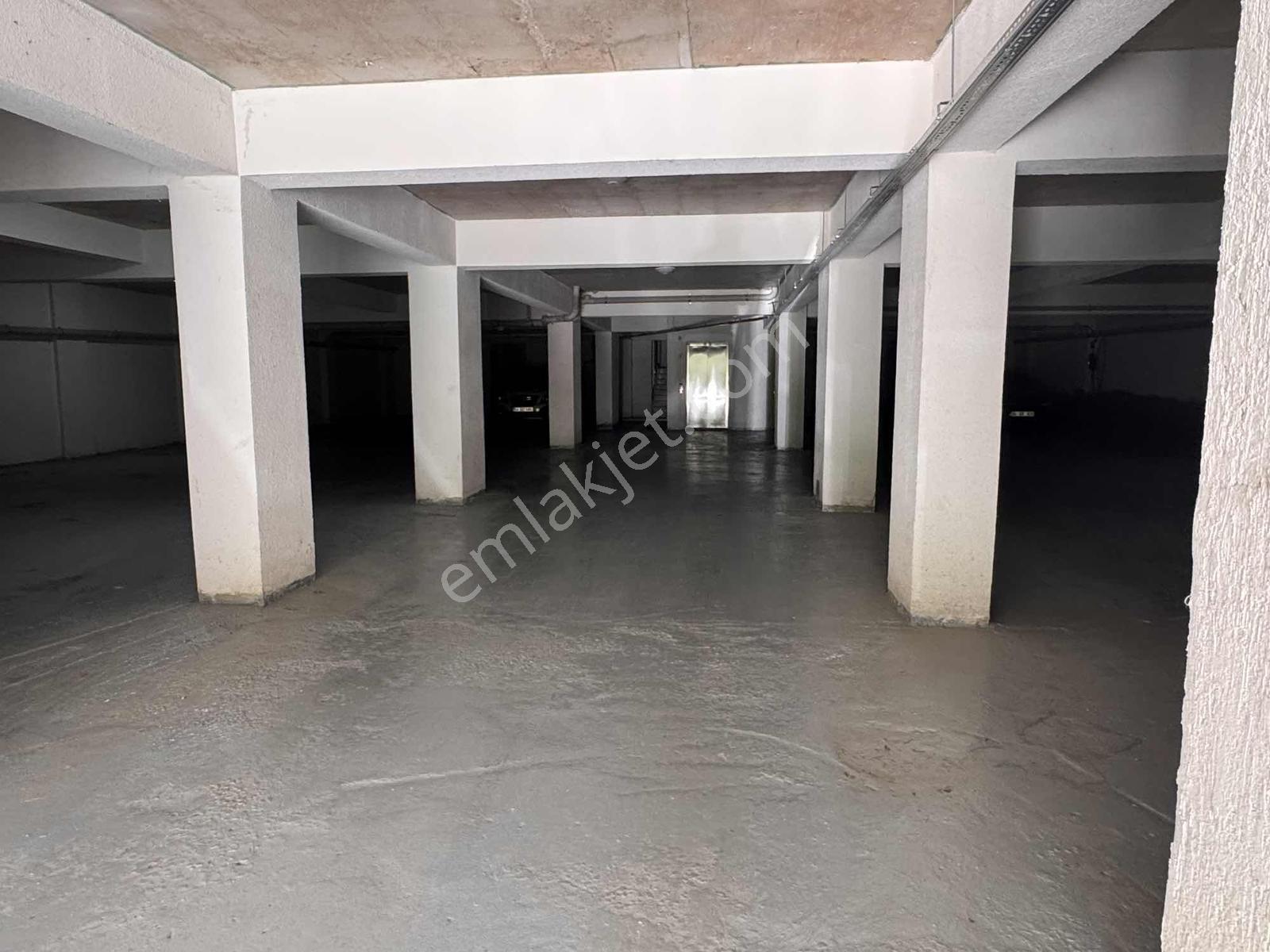 Velena Park Sitesi Asansr. K.otopark 70m2 Bahçe 5+1 280 M2 Daire - Görsel 8