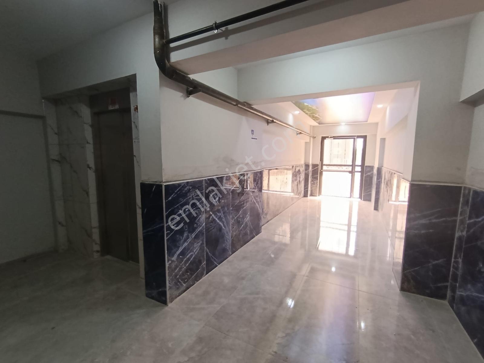 &kerim'den Ayvacık'da Satılık Ara Kat Kapalı Mutfak Geniş Daire - Görsel 32