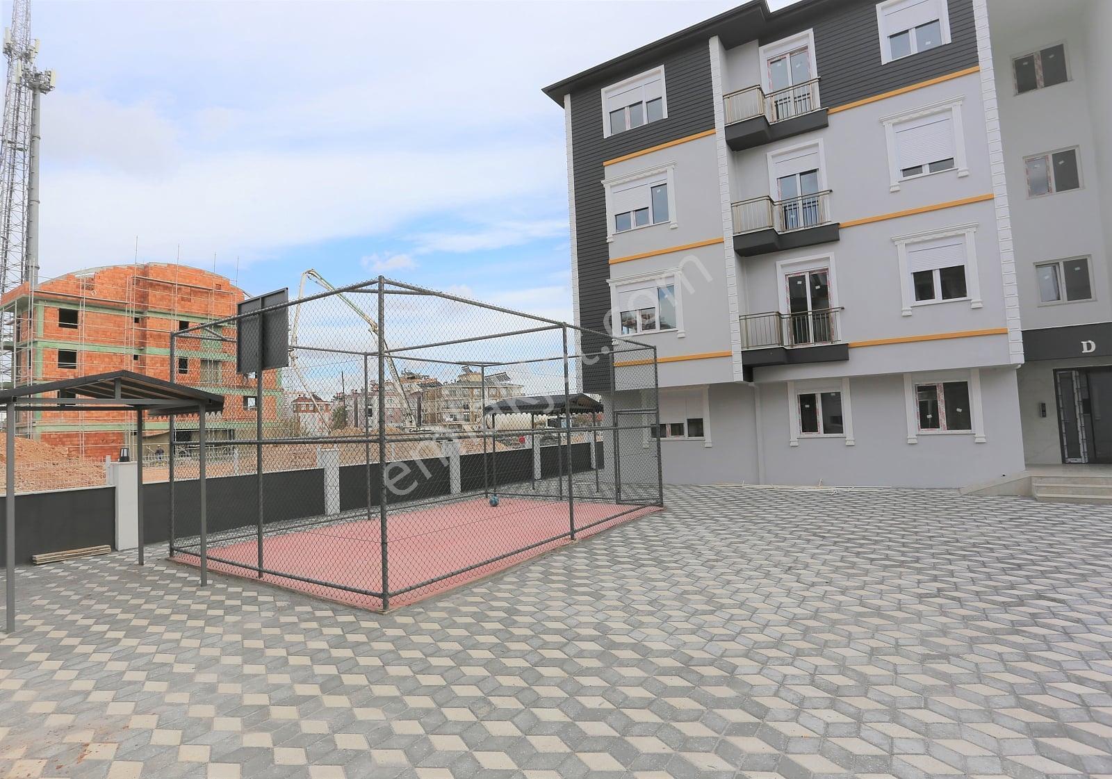 Antalya Kepezde Tramvaya Ve Okula Yakın Sitede Daire | Tekce - Görsel 9