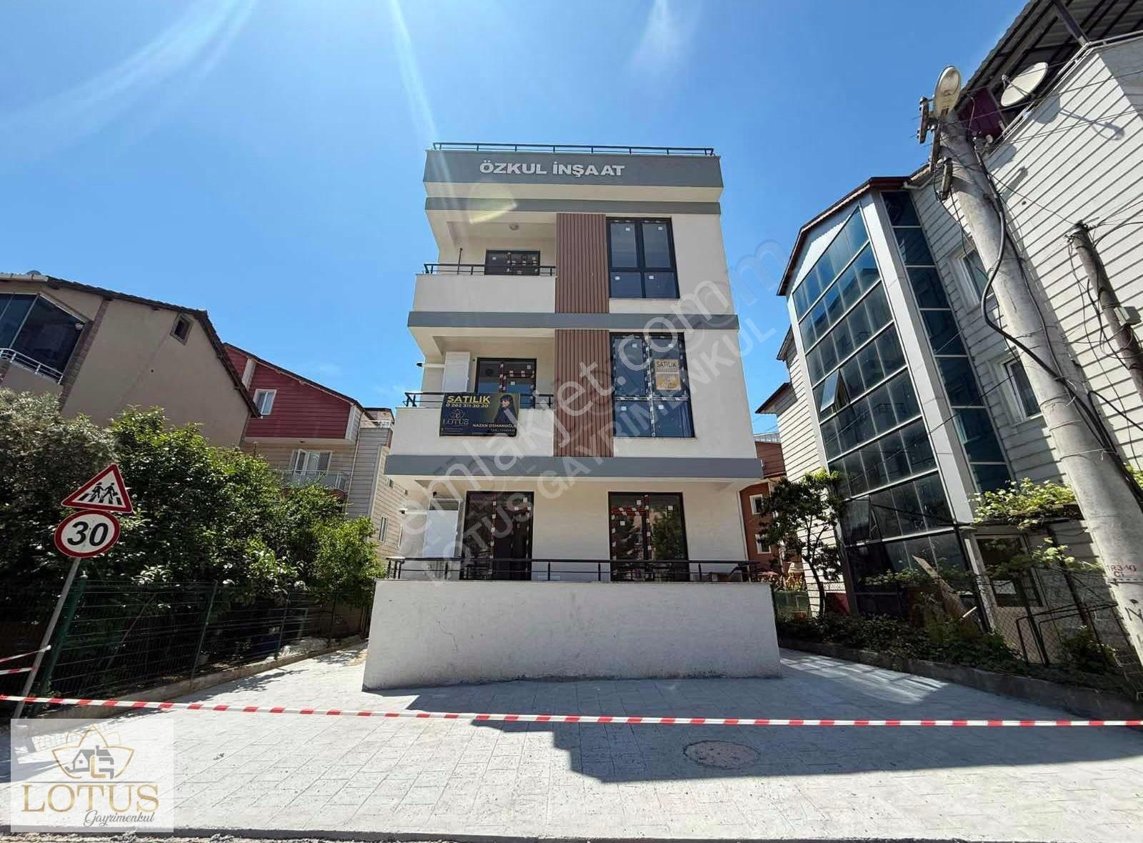 İzmit Yenişehirde 2+1 Satılık Arakat Daire - Görsel 27