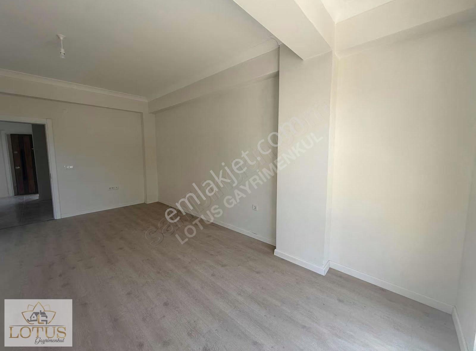 İzmit Yenişehirde 2+1 Satılık Arakat Daire - Görsel 28