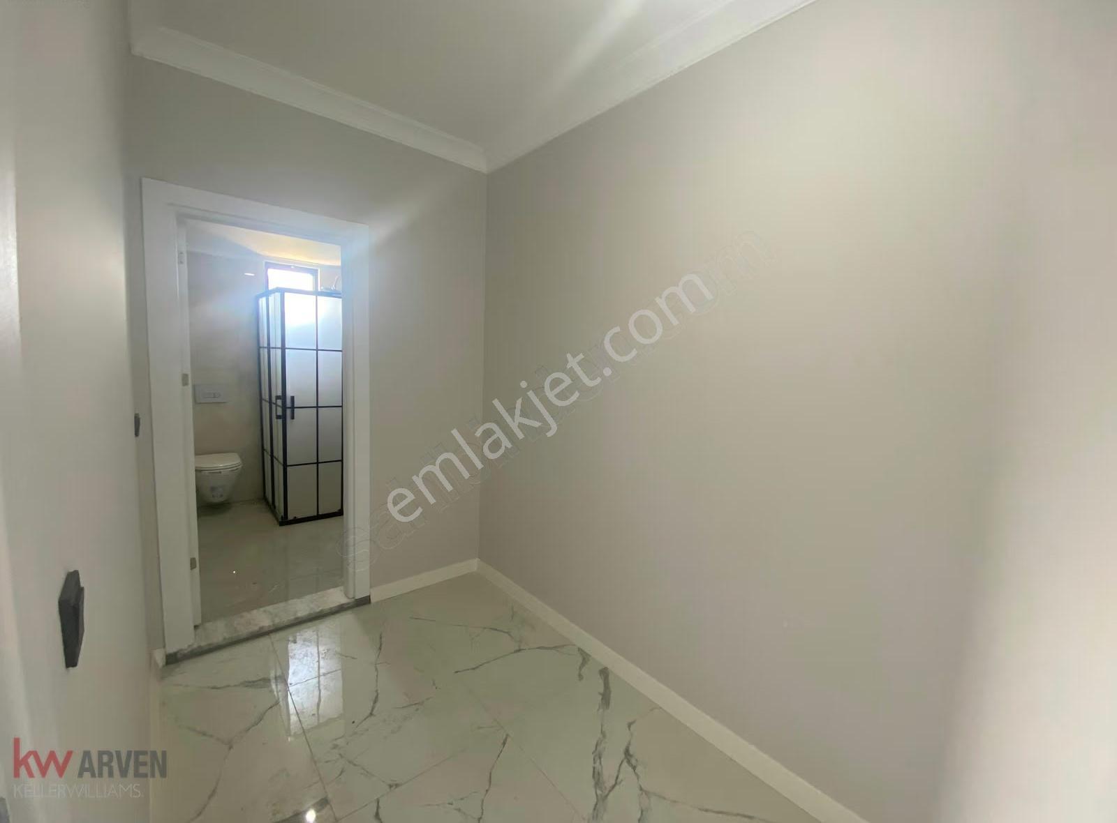 Fatih Mahallesi'nde Asansörlü 3+1 181m² Çatı Dubleks - Görsel 17
