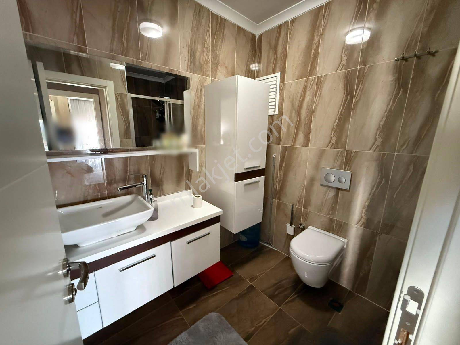 Ege Millet Bahçesi Manzaralı | Prestijli Sitede Lüks 3+1 Daire - Görsel 34