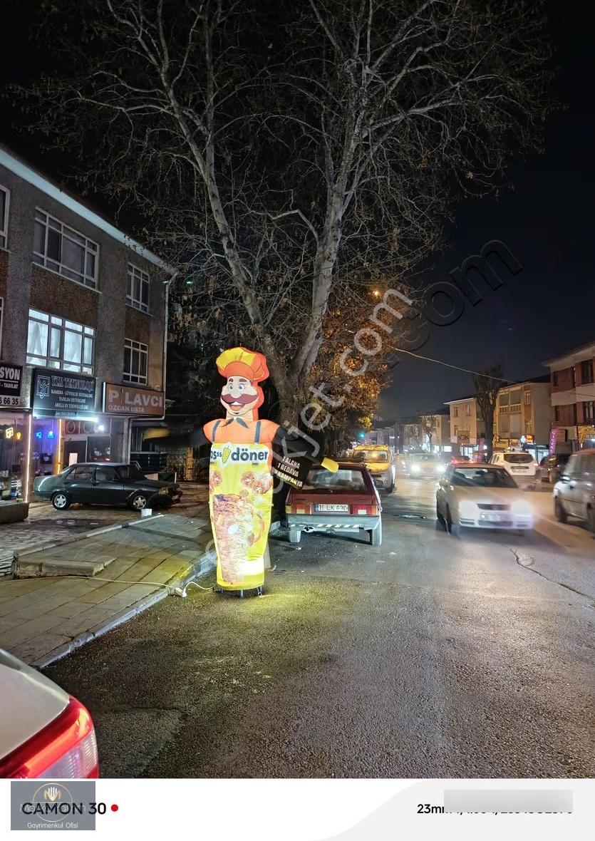 Sanatoryum Caddesinde 140 M2 İşlek Cadde Üzeri Ön Cepheli Bacalı - Görsel 24