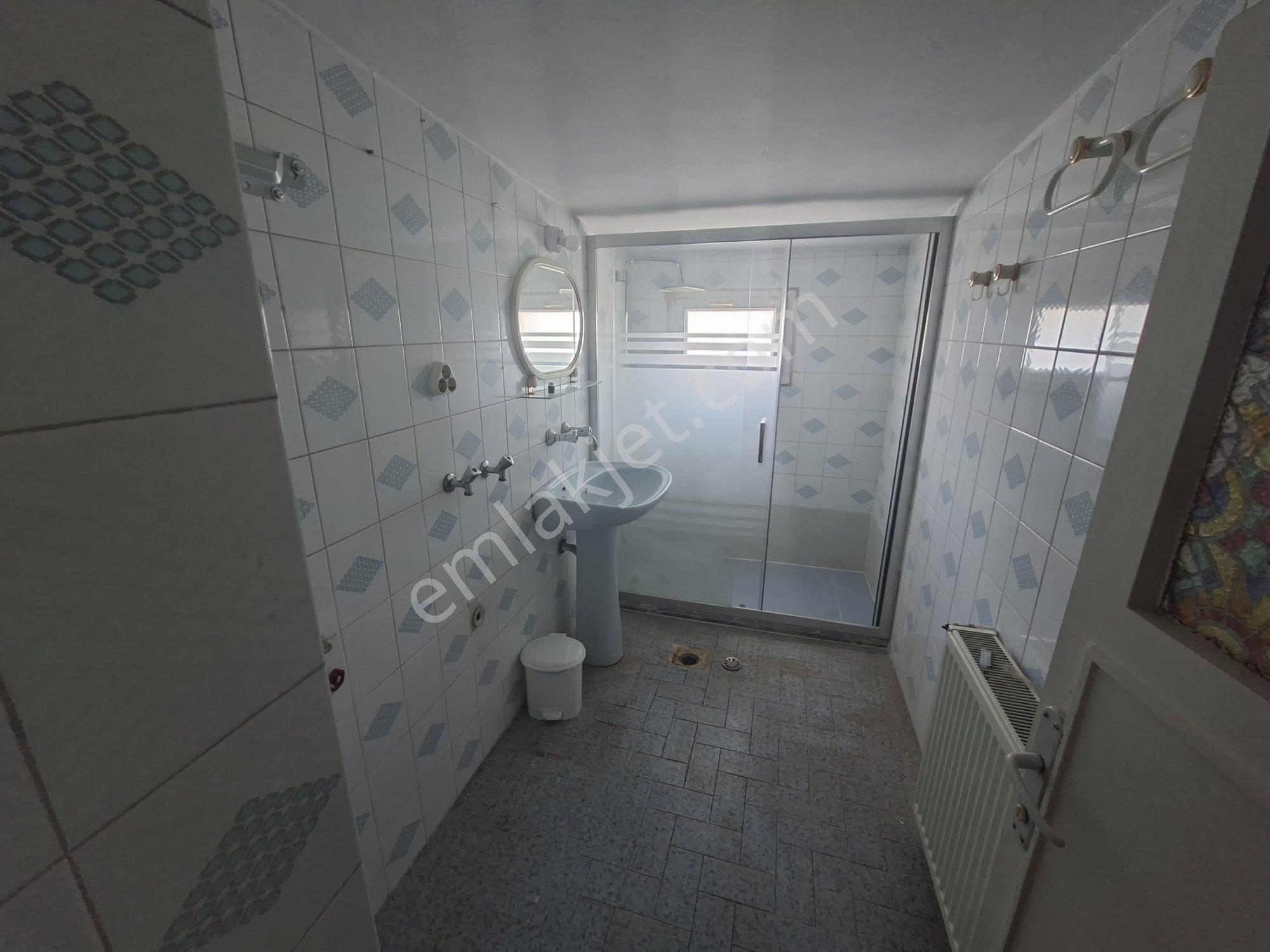 Güneş'ten Şirinyer İzban 7dk 3+1 135m 3. Ve 4. Kat Balkon 3 Cephe - Görsel 23