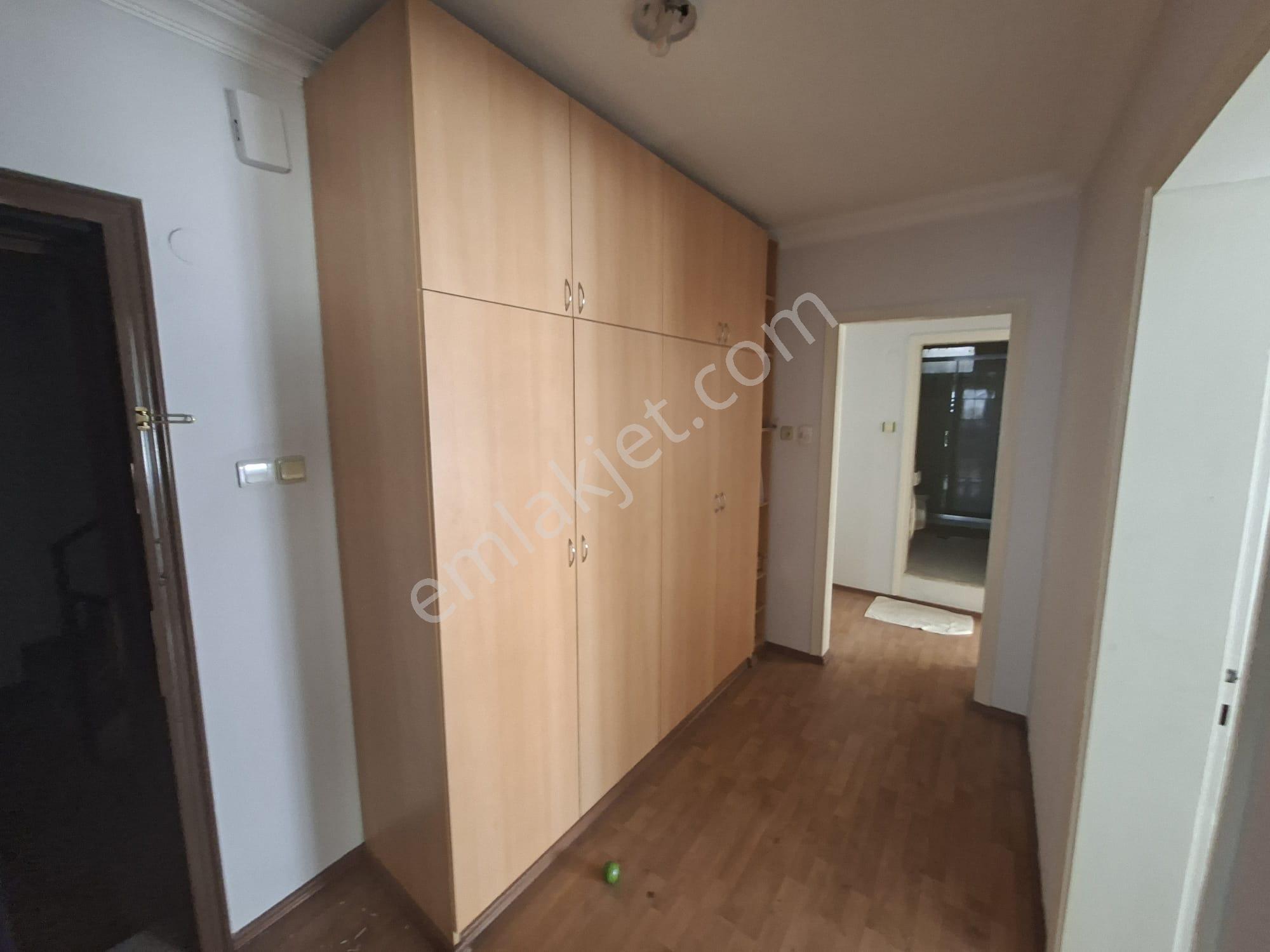 Güneş'ten Şirinyer İzban 7dk 3+1 135m 3. Ve 4. Kat Balkon 3 Cephe - Görsel 3