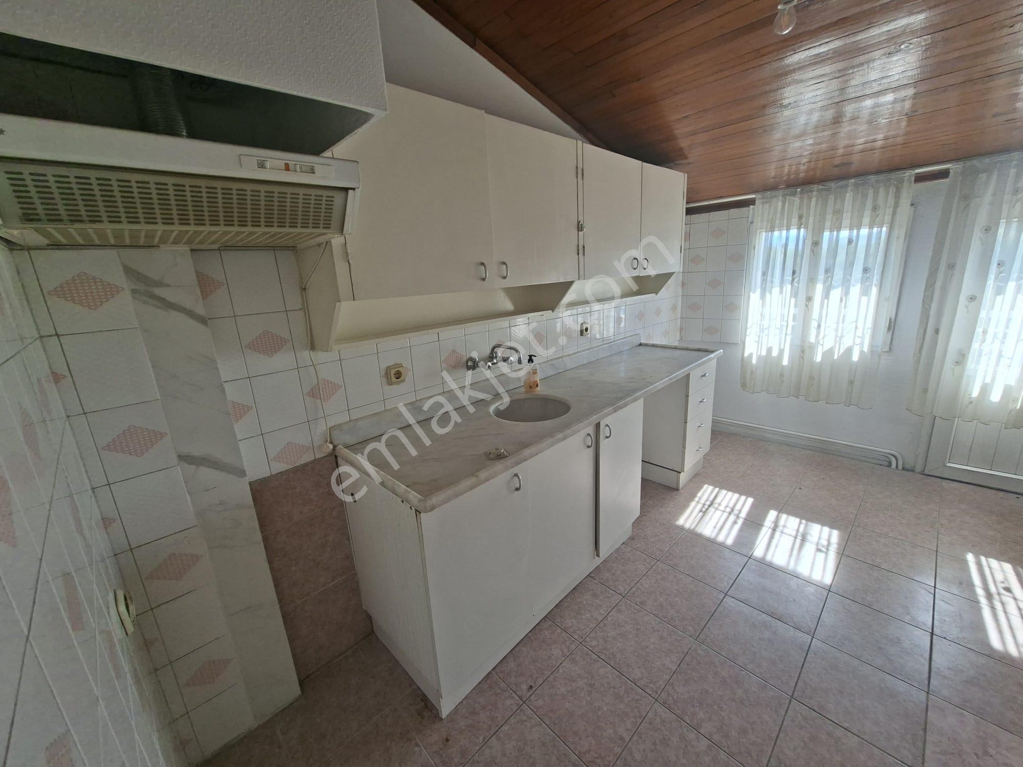Güneş'ten Şirinyer İzban 7dk 3+1 135m 3. Ve 4. Kat Balkon 3 Cephe - Görsel 30