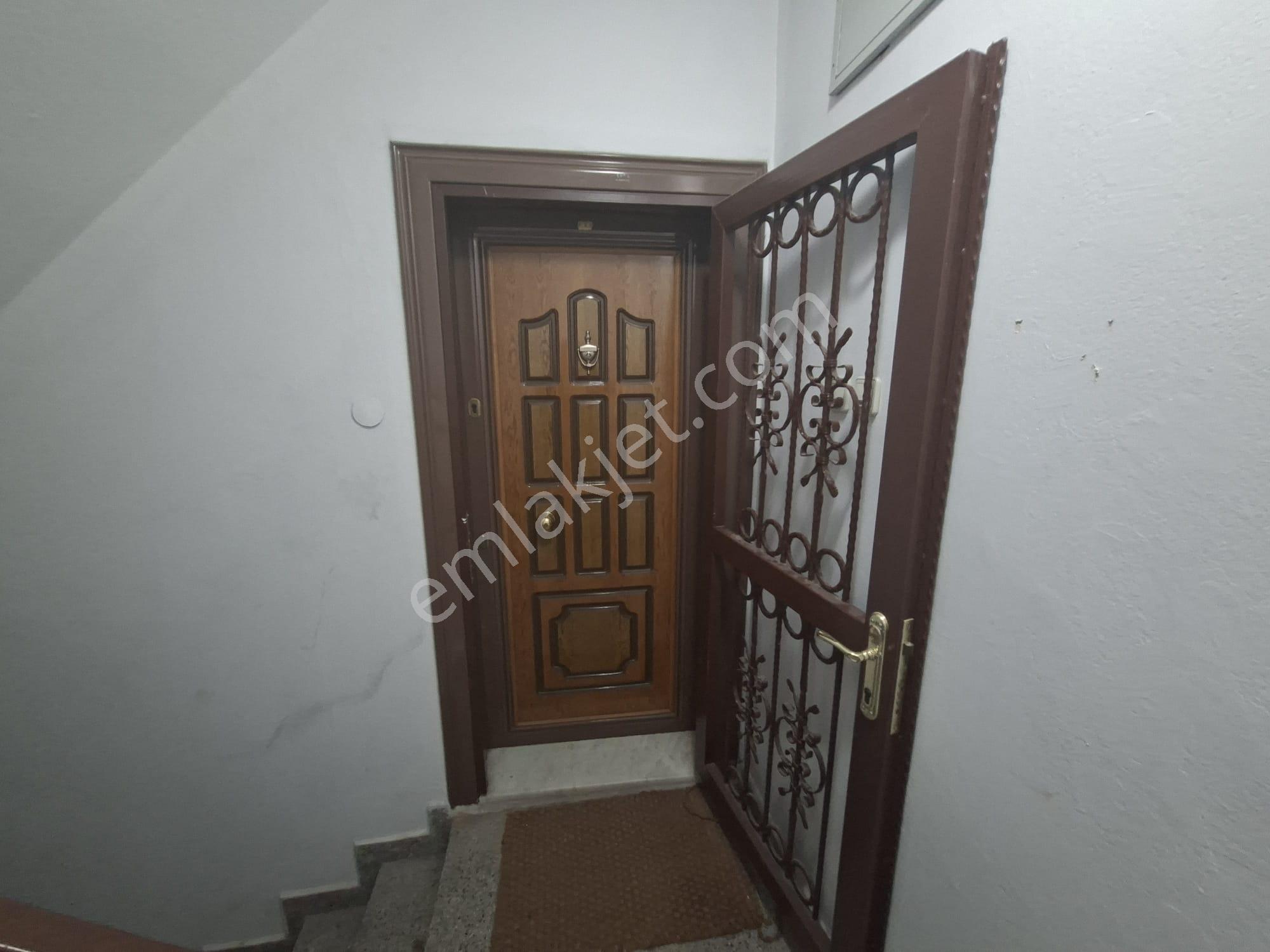 Güneş'ten Şirinyer İzban 7dk 3+1 135m 3. Ve 4. Kat Balkon 3 Cephe - Görsel 2