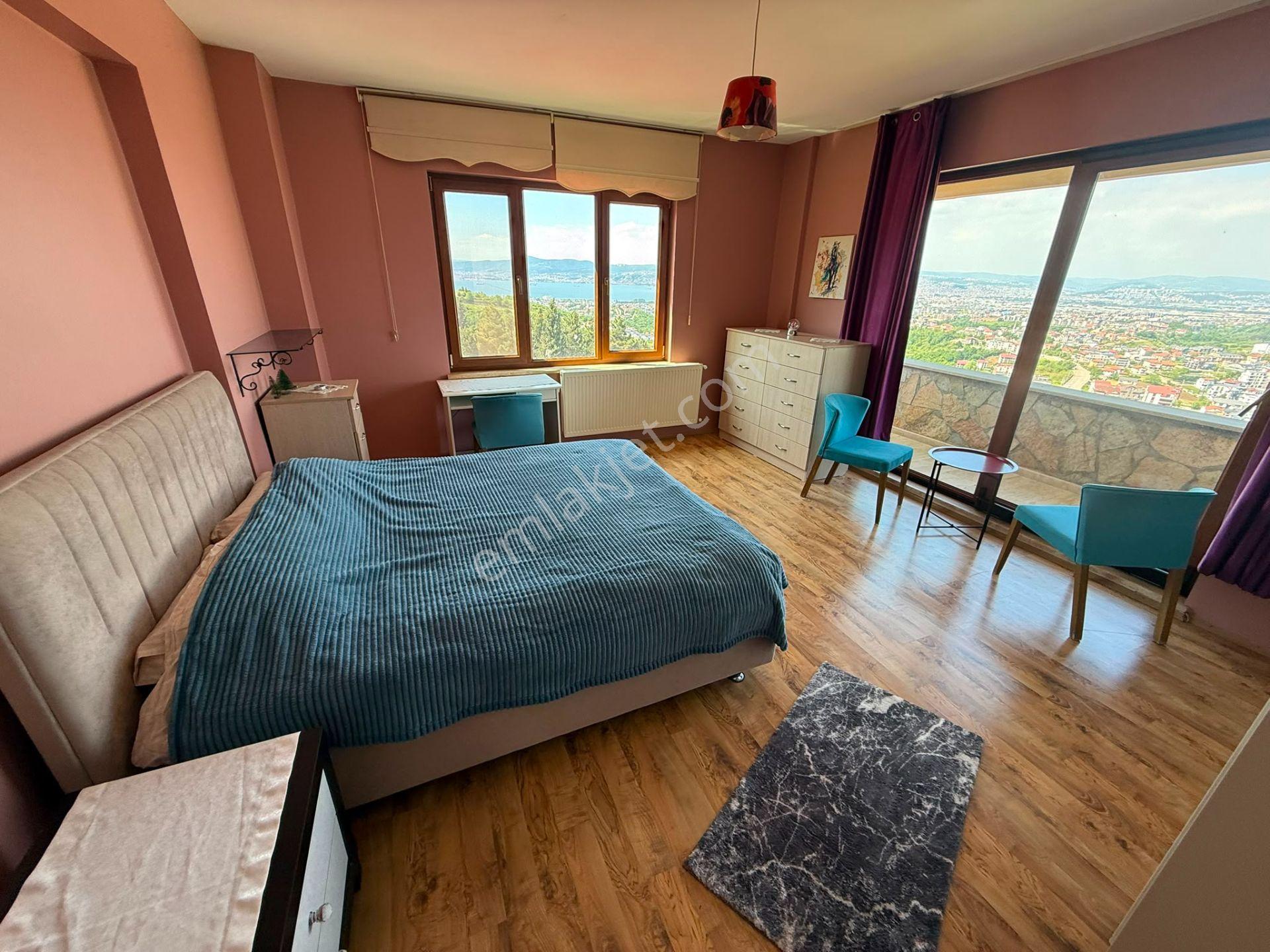 Her Odası Ve Balkonu Deniz Manzaralı | Yuvacık Barajı Yakınında Full Eşyalı Kiralık Müstakil Villa - Görsel 22