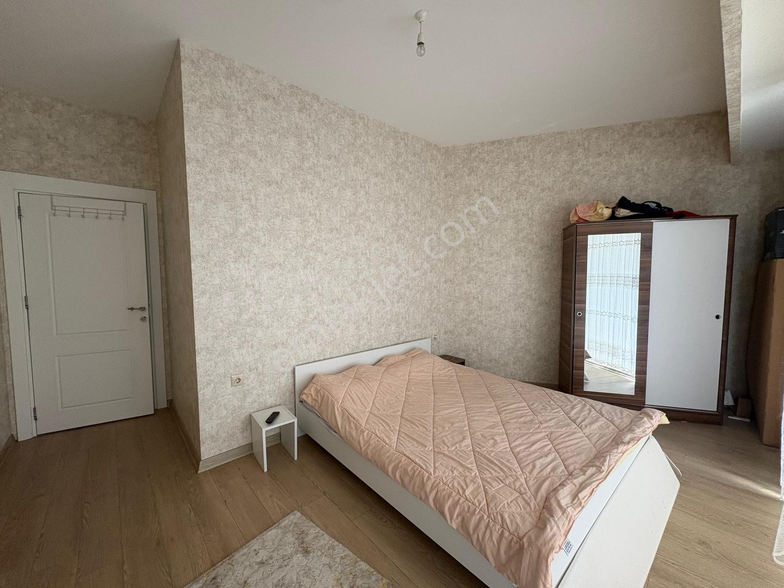 Profasor *dan Alpiş Aden House 'da Teraslı 1+1 Kiralık Homeofice - Görsel 20