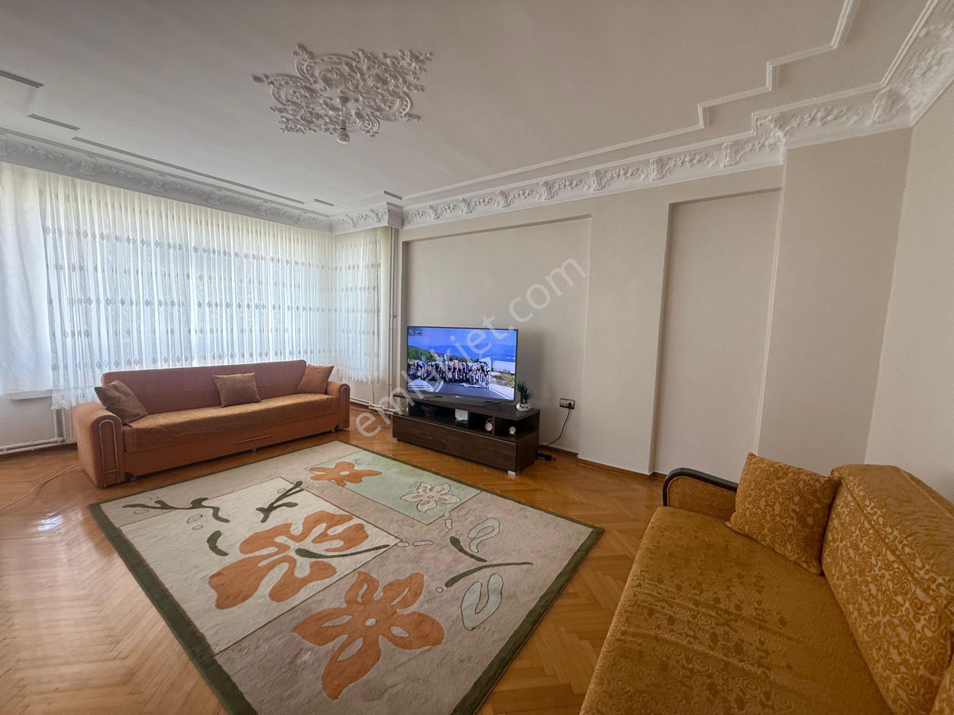 Şehrin En Geniş Ve En Ferah Dairesi 4+1 175 M2 Net Kullanm Alanı - Görsel 8