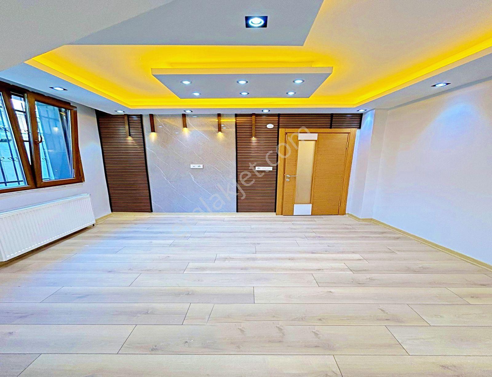 Cam Seviyesi Yüksek Merkezi Konumda Genişm2 2+1 Acil Satılık Daire - Görsel 10